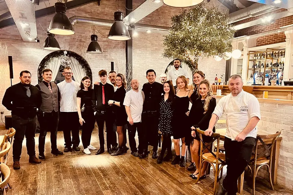 Meet the Ponti's Italian Kitchen Fox Valley Team, Sheffield